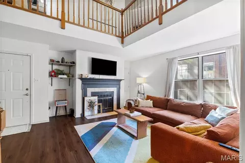 4235 W Pine Blvd #3, Saint Louis, MO 63108