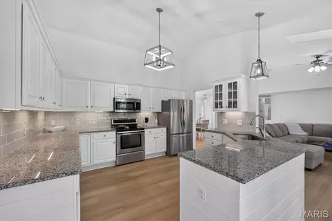 Kitchen - 2707 Post Meadows Dr, O'fallon, MO 63368 photo 1 of 4