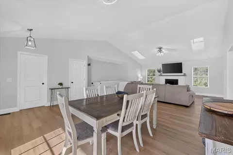 Dining - 2707 Post Meadows Dr, O'fallon, MO 63368 photo 2 of 3