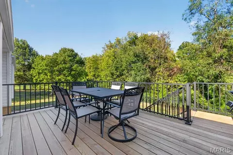 Exterior - 2707 Post Meadows Dr, O'fallon, MO 63368 photo 5 of 10