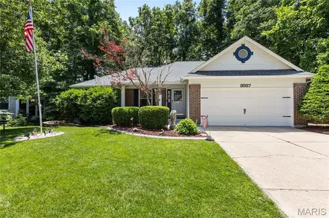 3927 Rhine Ct, Saint Charles, MO 63304
