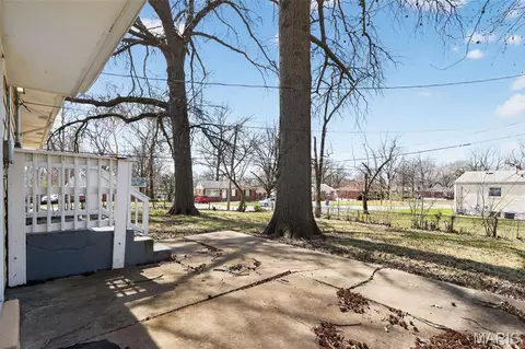 Exterior - 6801 Knoll Ave, Berkeley, MO 63134 photo 4 of 7