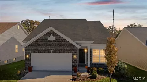2228 Hagenstone Ter, Saint Louis, MO 63125
