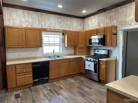 Kitchen - 505 E Main St, Steeleville, IL 62288 photo 1 of 2