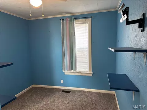 Bedroom - 505 E Main St, Steeleville, IL 62288 photo 2 of 5