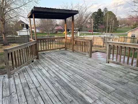 Exterior - 505 E Main St, Steeleville, IL 62288 photo 2 of 4