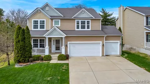157 Brighton Park Dr, Saint Charles, MO 63303