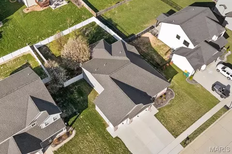View/Area - 755 Seagate Dr, O'fallon, IL 62269 photo 4 of 5