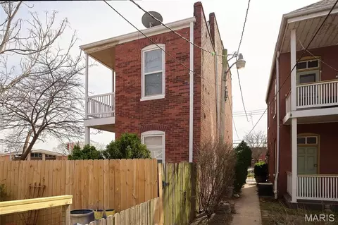 708 Ann Ave #R, Saint Louis, MO 63104