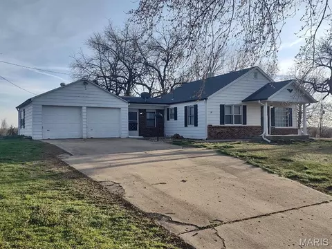 3420 E Valley Water Mill Rd, Springfield, MO 65803