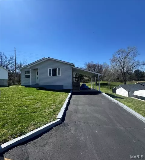 213 Congress St, Park Hills, MO 63601