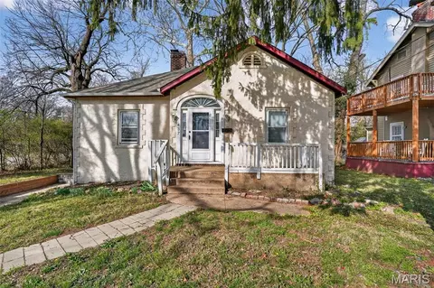 437 S Clark Ave, Saint Louis, MO 63135
