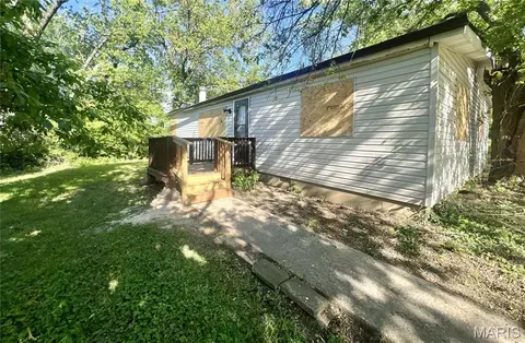 3534 Elm Point Rd, Saint Charles, MO 63301