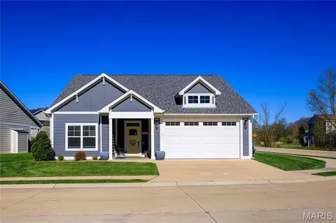 2108 Esker Trl, Cape Girardeau, MO 63701