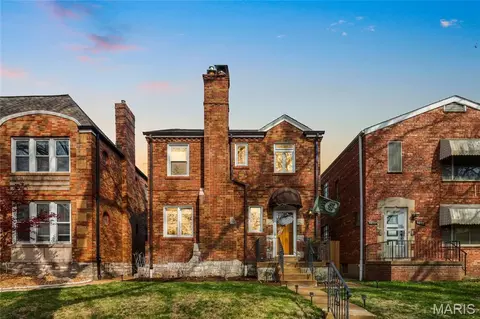 6635 Devonshire Ave, Saint Louis, MO 63109
