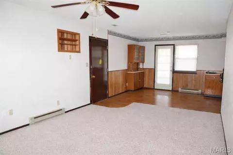 Living - 236 W Vale Dr, Jackson, MO 63755 photo 1 of 2