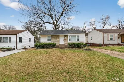 8576 Kathlyn Dr, Saint Louis, MO 63134