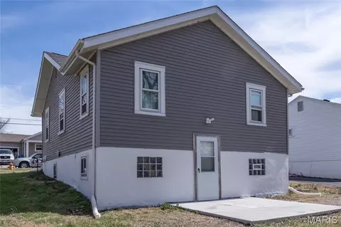 Exterior - 6019 Jackson Ave, Berkeley, MO 63134 photo 3 of 4