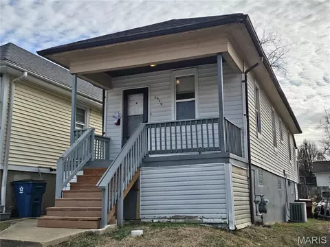 6566 Joseph Ave, Saint Louis, MO 63133