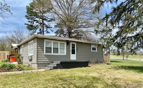 593 N Hwy 51, Puxico, MO 63960