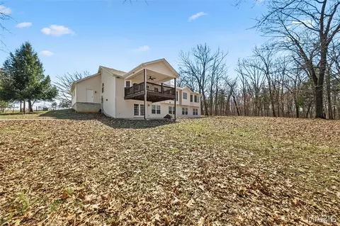 Exterior - 2255 County Farm Rd, Wright City, MO 63390 photo 5 of 10