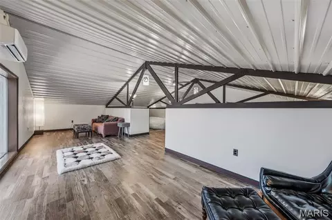 Entry Way - 2255 County Farm Rd, Wright City, MO 63390 photo 4 of 4