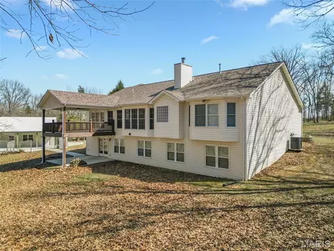 Exterior - 2255 County Farm Rd, Wright City, MO 63390 photo 8 of 10
