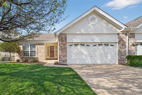 12 Shimmering Lake Ct, Saint Charles, MO 63301