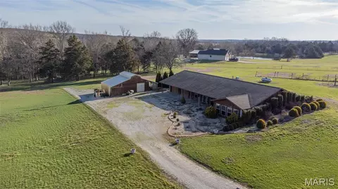 24701 County Road 434, Saint James, MO 65559