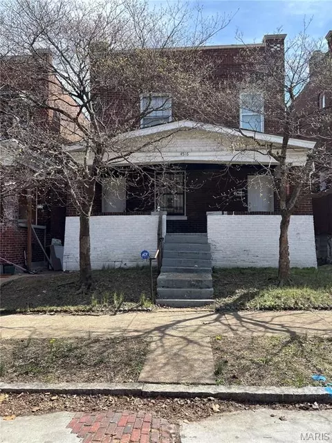 4516 Pennsylvania Ave, Saint Louis, MO 63111
