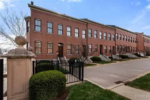 1005 Mississippi #A, Saint Louis, MO 63104