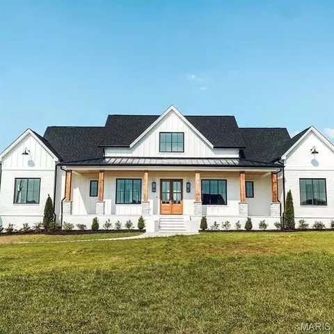 1504 Tbb Kehrs Mill Rd, Chesterfield, MO 63005