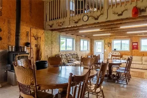 Dining - 161 Van Booven Ln, Hermann, MO 65041 photo 2 of 2