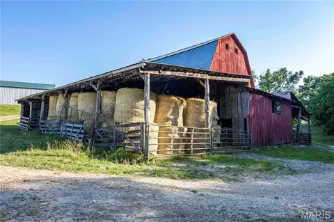 Exterior - 161 Van Booven Ln, Hermann, MO 65041 photo 5 of 25