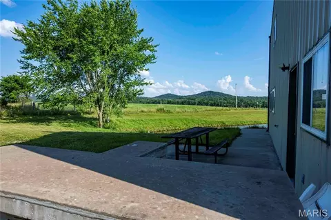 Exterior - 161 Van Booven Ln, Hermann, MO 65041 photo 3 of 25