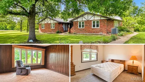 2371 Holtgrewe Rd, Washington, MO 63090