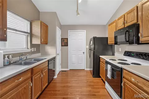 Kitchen - 591 Midland Dr, O'fallon, MO 63366 photo 2 of 2