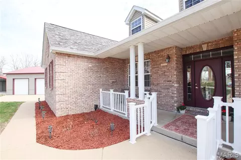 Exterior - 910 Oak Pass Ln, Sullivan, MO 63080 photo 5 of 6