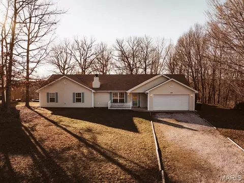 167 Cinnamon Ridge Dr, Sunrise Beach, MO 65079