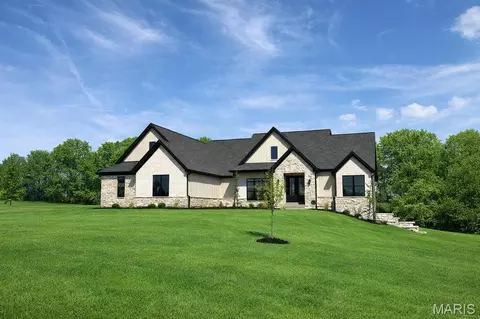 129 Spoonbill Ln, Foristell, MO 63348