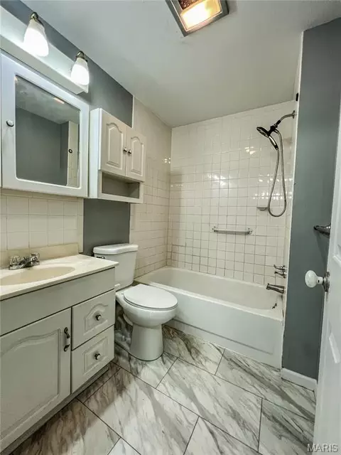 Bath - 119 Ruby St, Paris, MO 65275 photo 1 of 2