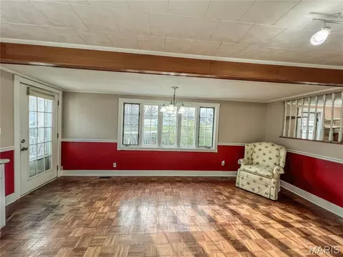 Living - 119 Ruby St, Paris, MO 65275 photo 6 of 7