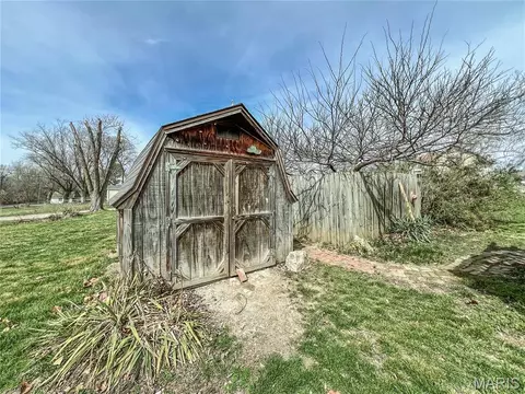 Exterior - 119 Ruby St, Paris, MO 65275 photo 10 of 12