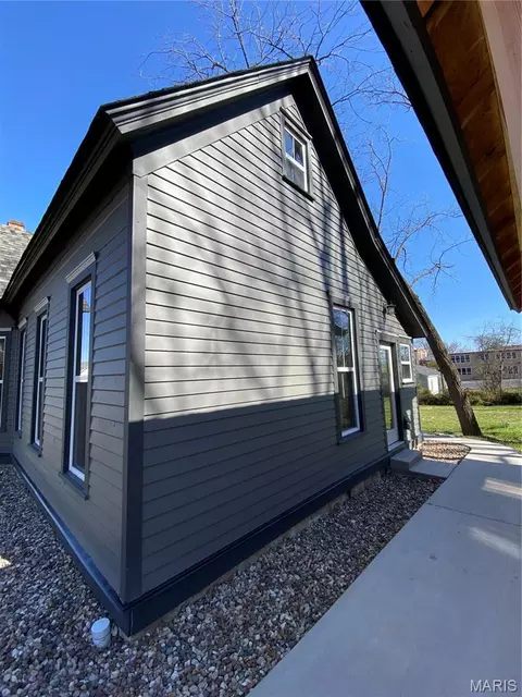 Exterior - 145 Ellis Ave, Troy, MO 63379 photo 11 of 19