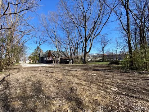 Exterior - 145 Ellis Ave, Troy, MO 63379 photo 14 of 19
