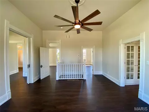 Living - 145 Ellis Ave, Troy, MO 63379 photo 4 of 4