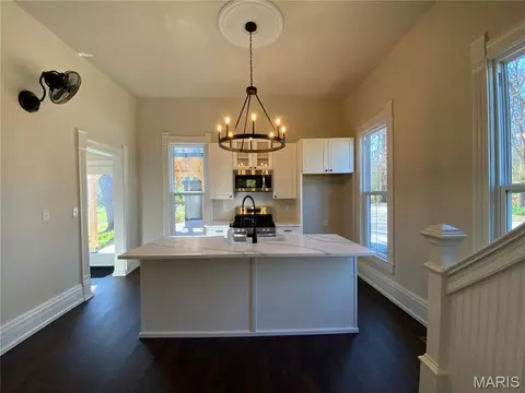 Kitchen - 145 Ellis Ave, Troy, MO 63379 photo 3 of 9