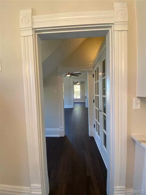Entry Way - 145 Ellis Ave, Troy, MO 63379 photo 6 of 9