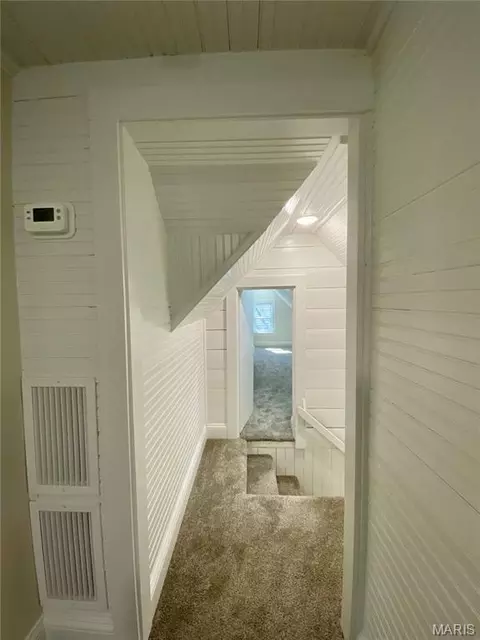 Entry Way - 145 Ellis Ave, Troy, MO 63379 photo 9 of 9