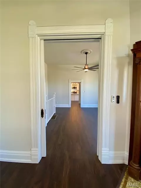Entry Way - 145 Ellis Ave, Troy, MO 63379 photo 2 of 9